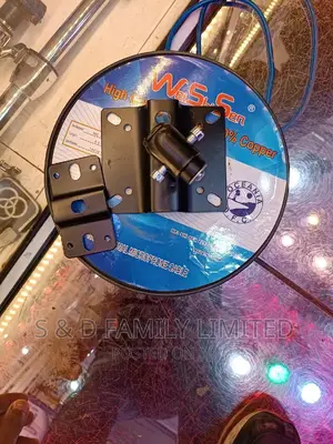Adjustable Wall Mounts for Column Speakers