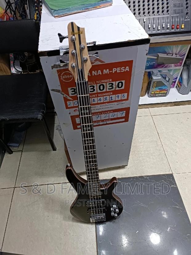 5 String Active Guitar - main view