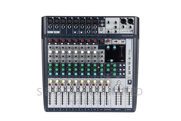 12 Channels Signature Plain Mixer