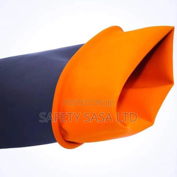 Heavy Duty Industrial Rubber Gloves - thumbnail 4