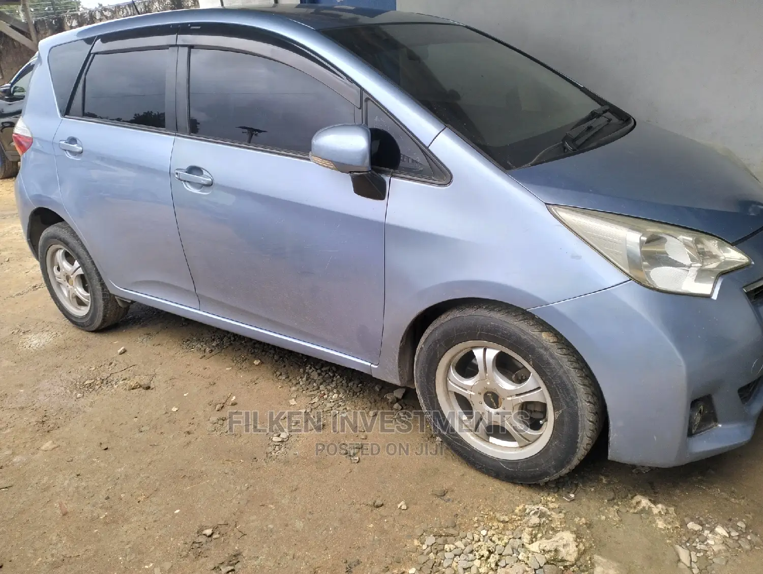 Toyota Ractis 1.5 FWD 2012 Blue