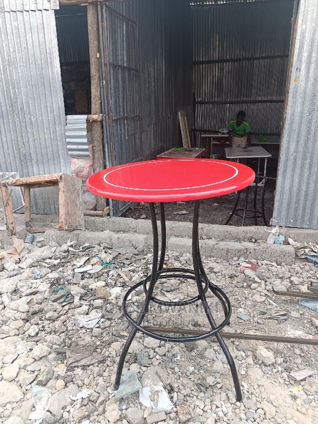 Marble Restaurant High Table.