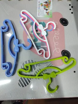 Plastic Baby Hangers