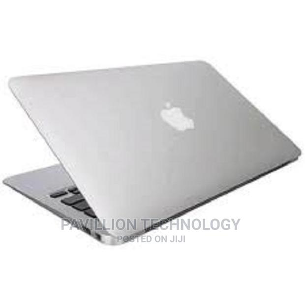 Laptop Apple MacBook Air 2013 4GB Intel Core i5 SSD 128GB - main view