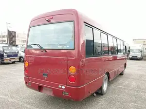 Mitsubishi Fuso Rosa 2016 Red