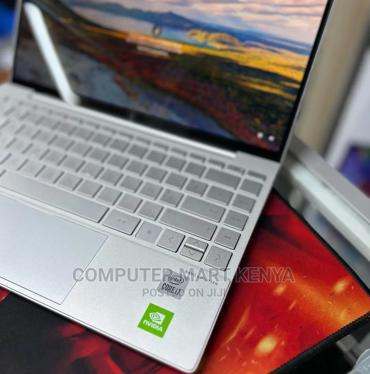 New Laptop HP Envy 13 16GB Intel Core I7 SSD 256GB