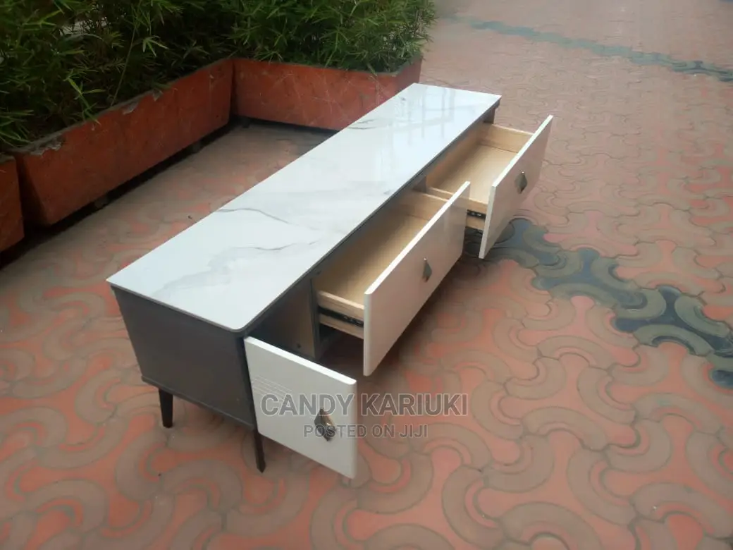 Extendable Tv Stand With Spacious Drawers