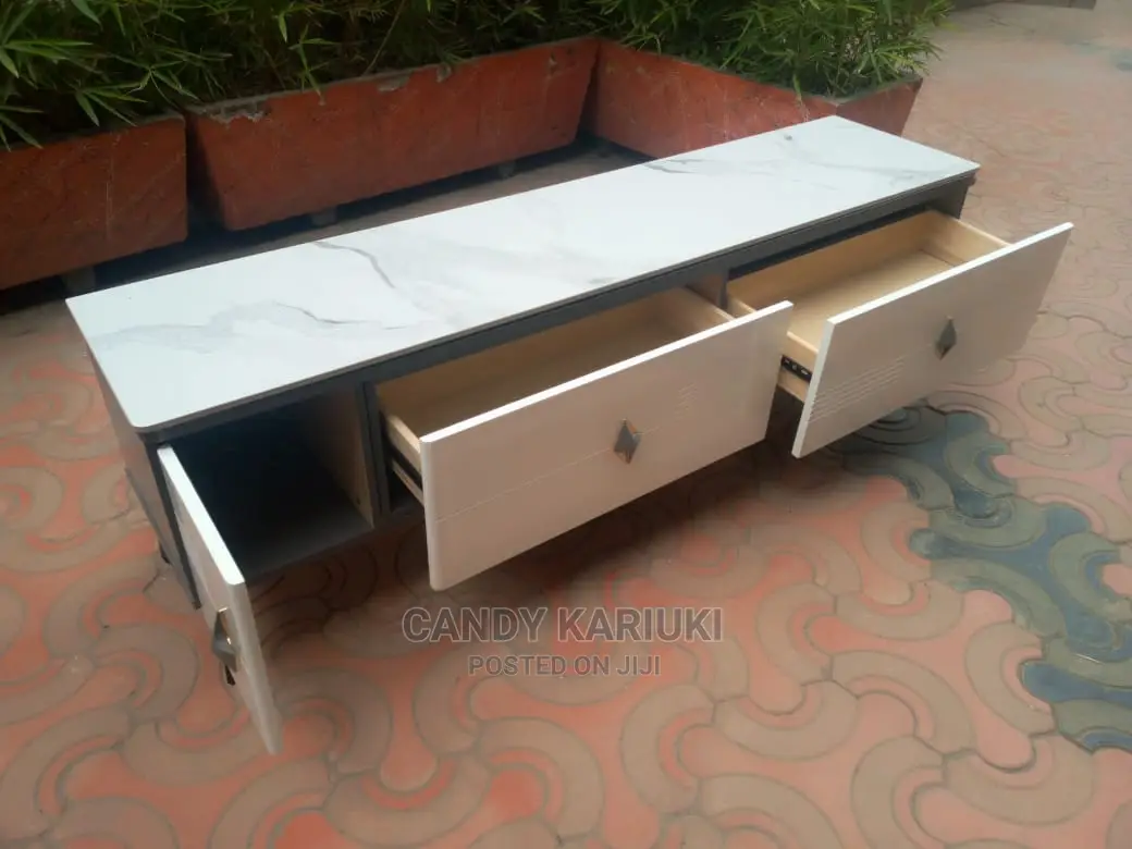 Extendable Tv Stand With Spacious Drawers