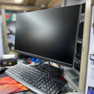 New Laptop Lenovo V310 8GB Intel Core I5 SSD 256GB