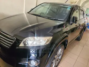 Toyota Vanguard 2016 Black