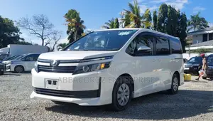 Toyota Voxy 2016 White