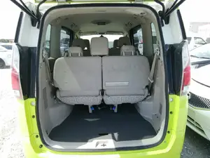 Nissan Serena 2017 Green