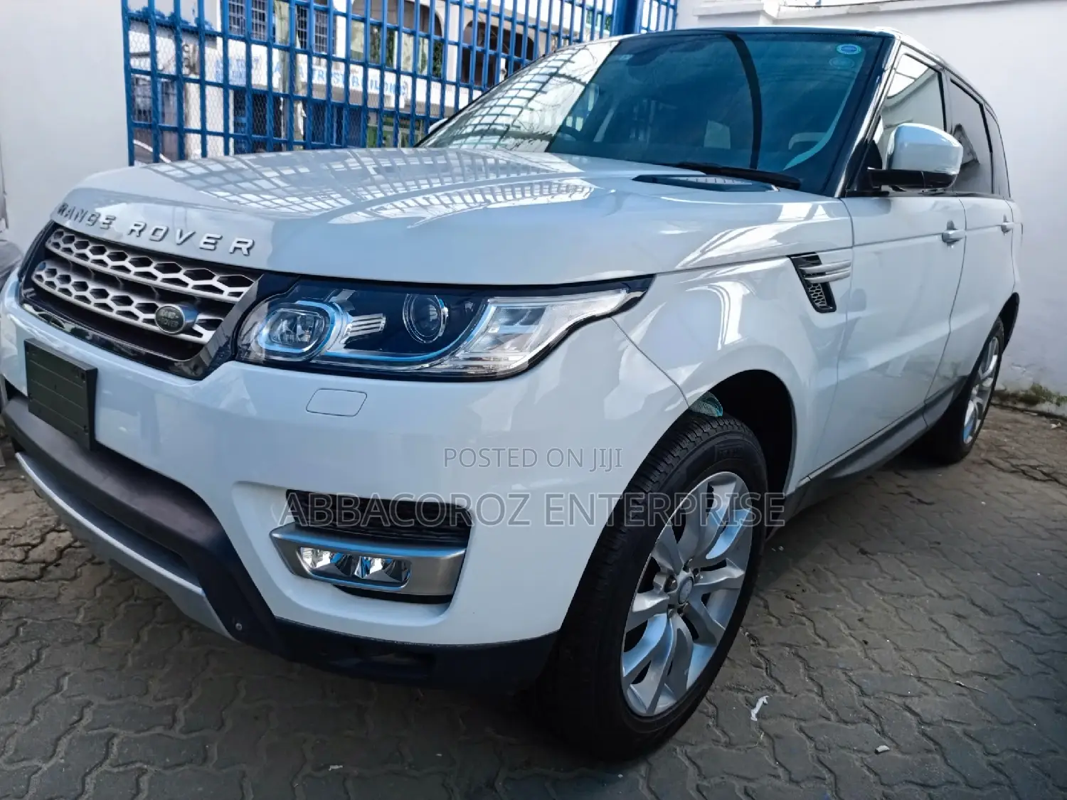 Land Rover Range Rover Sport HSE 4x4 (3.0L 6cyl 8A) 2016 White