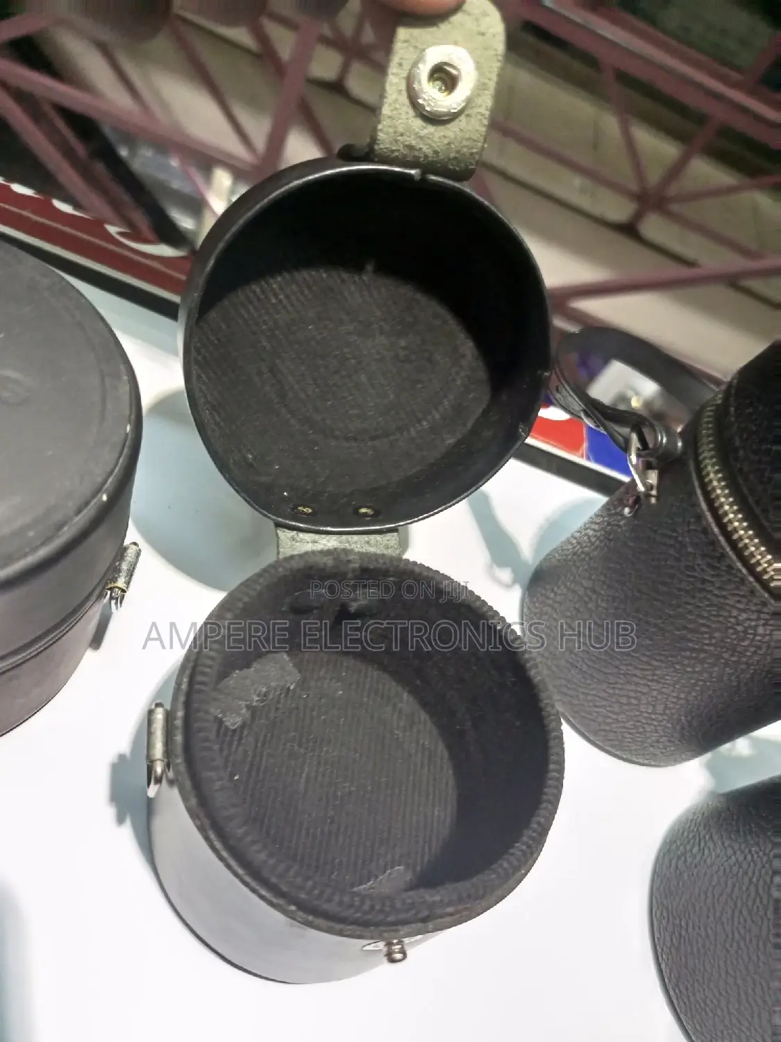 Lens Pouch - Hard Shell
