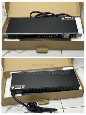 DBX Fs102 Digital Power Sequencer Controller - main view