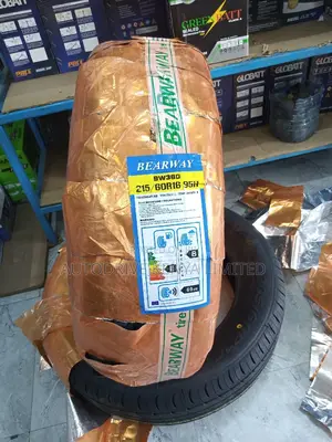 215/60r16 Bearway Tyre