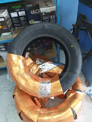 205/60r16 Bearway Tyre