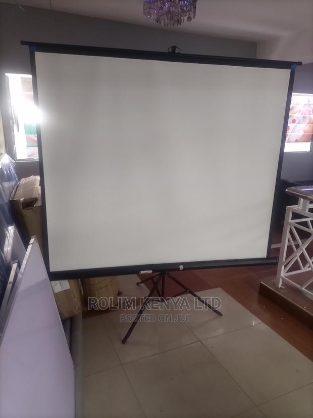 Tripod Projection Screen 84”X84” for Sell. - main view