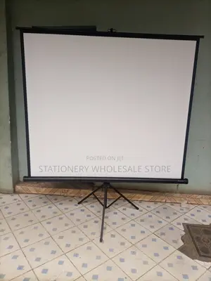 Tripod Projection Screen 120”X120” for Hire.
