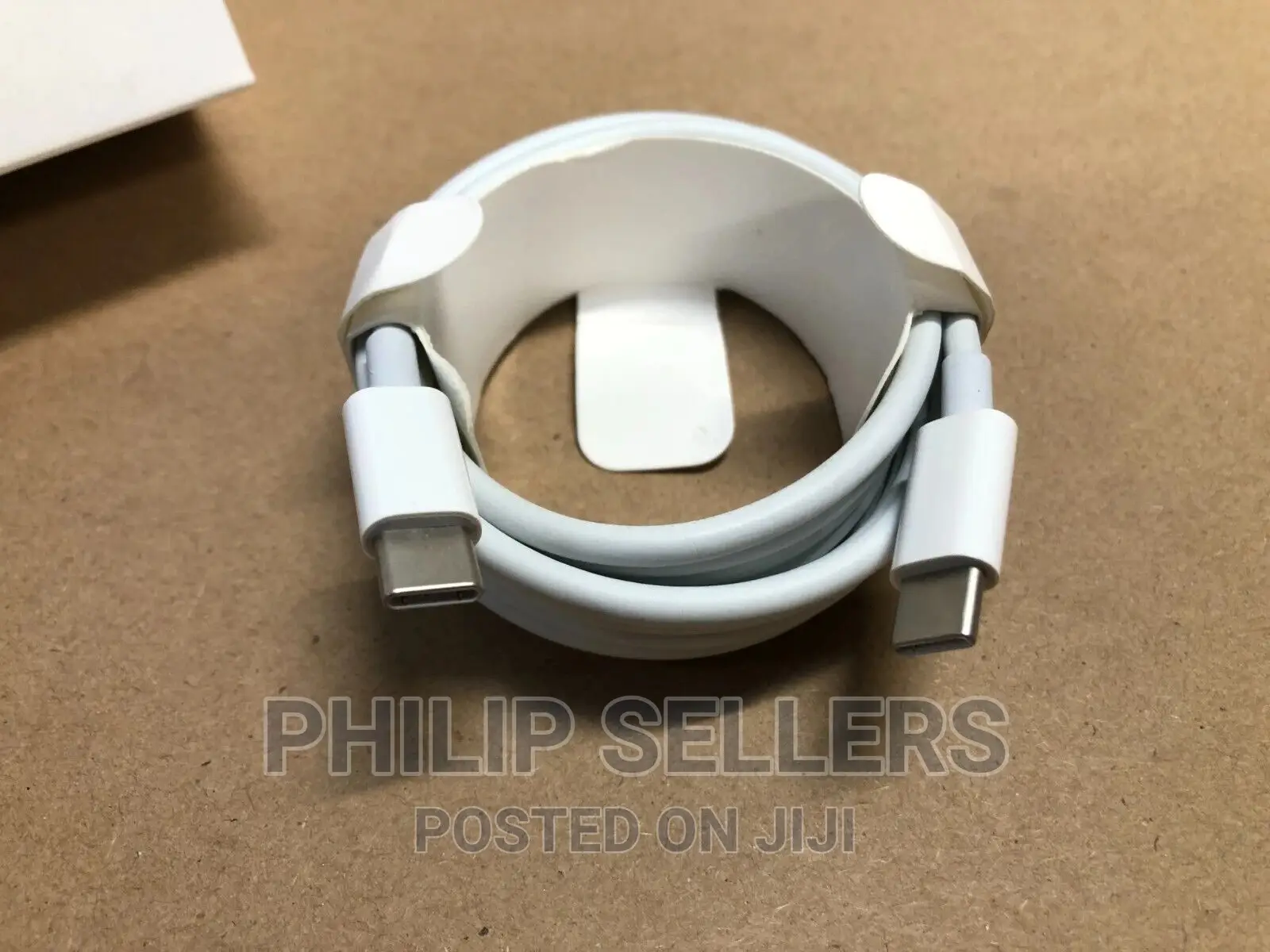 Genuine Apple 61W USB-C Macbook Pro Air Power