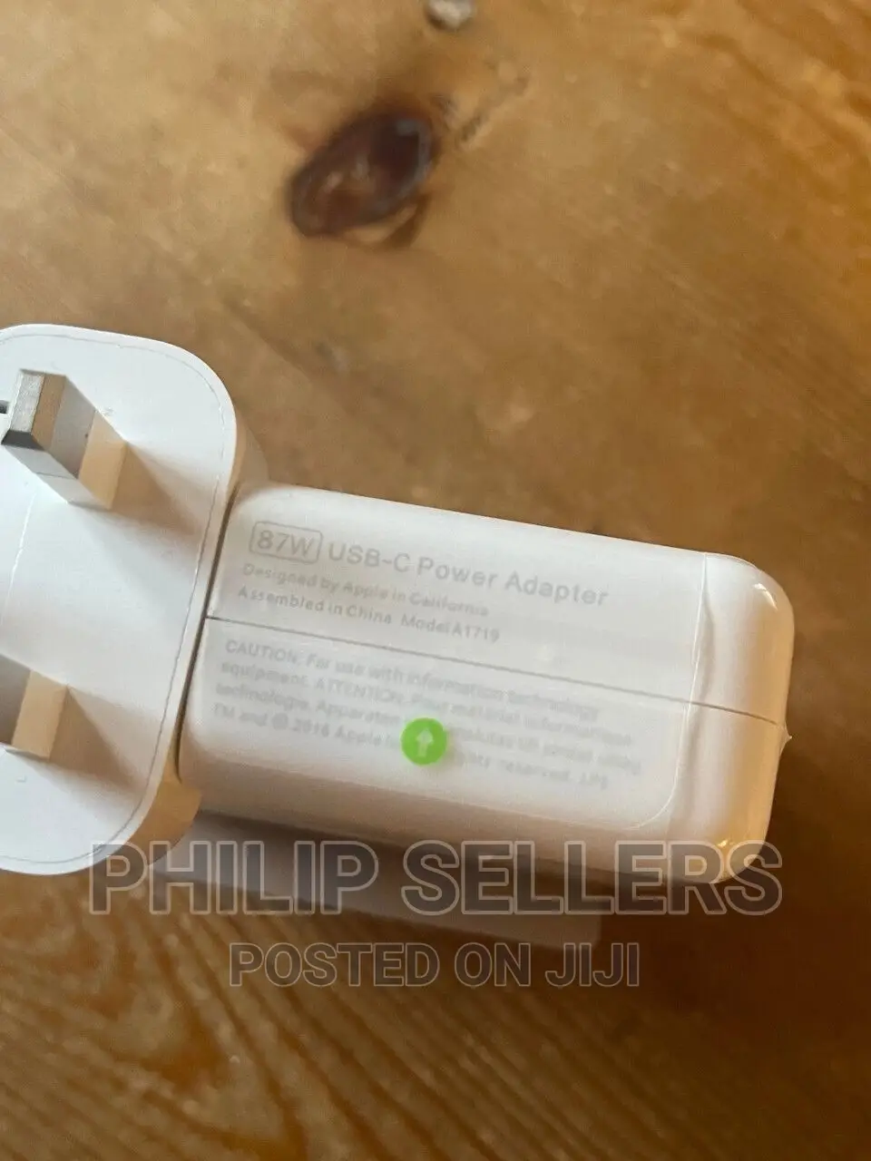 Apple 87W USB-C Macbook Pro Air Power Adapter
