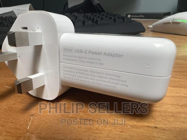 96W USB-C Macbook Pro Power Adaptor Charger - thumbnail 3