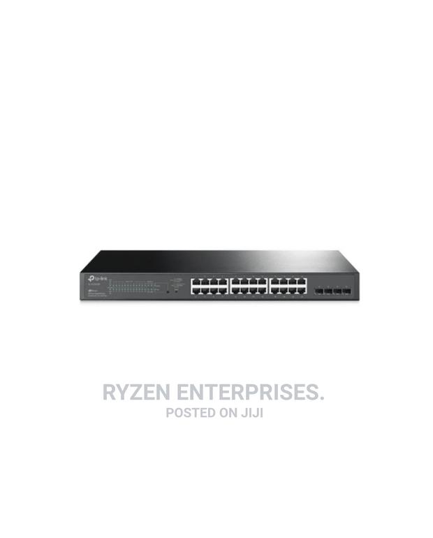 ^~°Jetstream 28-Port Gigabit Smart Switch With 24-Port Poe+
