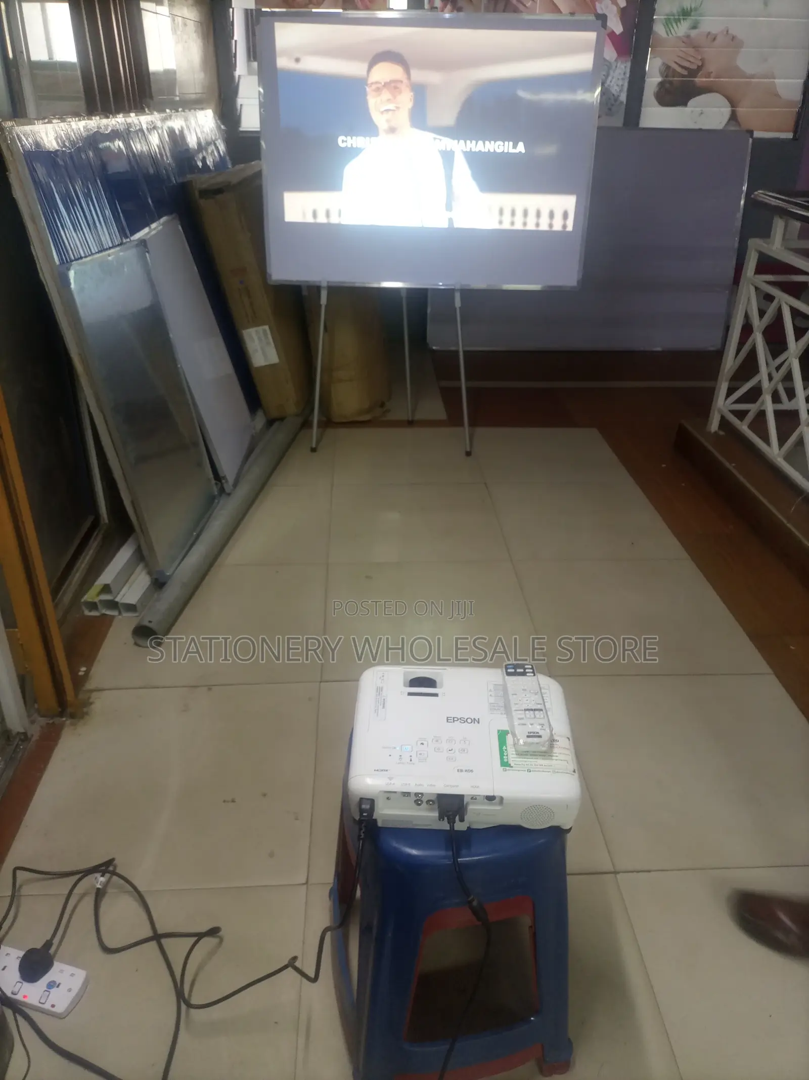 Powerful-Projector-Hire for Training