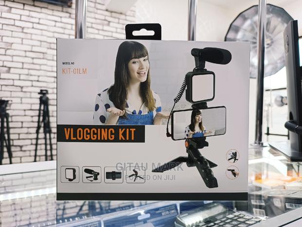 Vlogging KIT-01LM