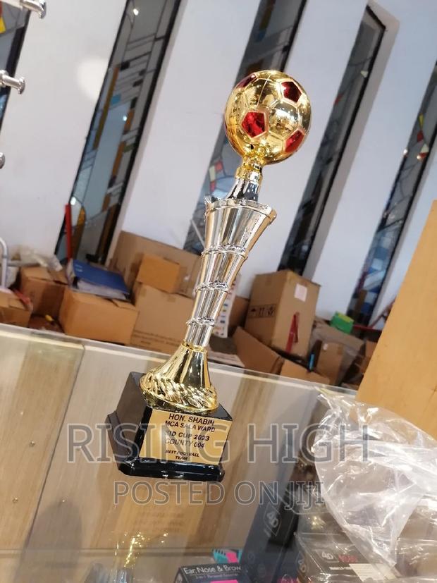 Quality Award Trophies - thumbnail 2