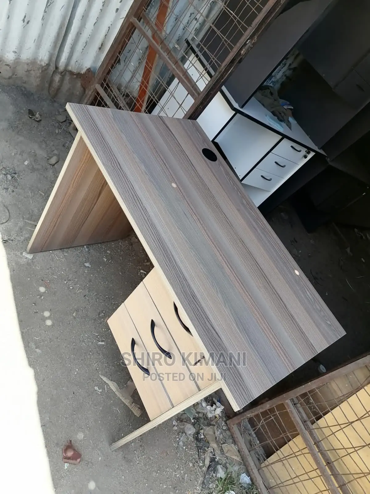 1m Office Desk Brand New