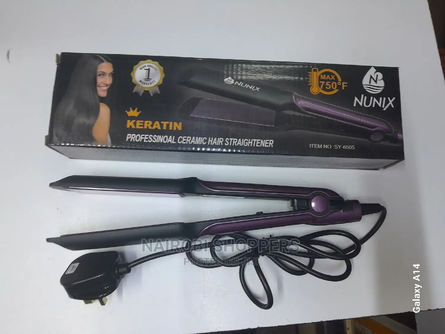 Nunix Flat Iron/ Hair Straightener