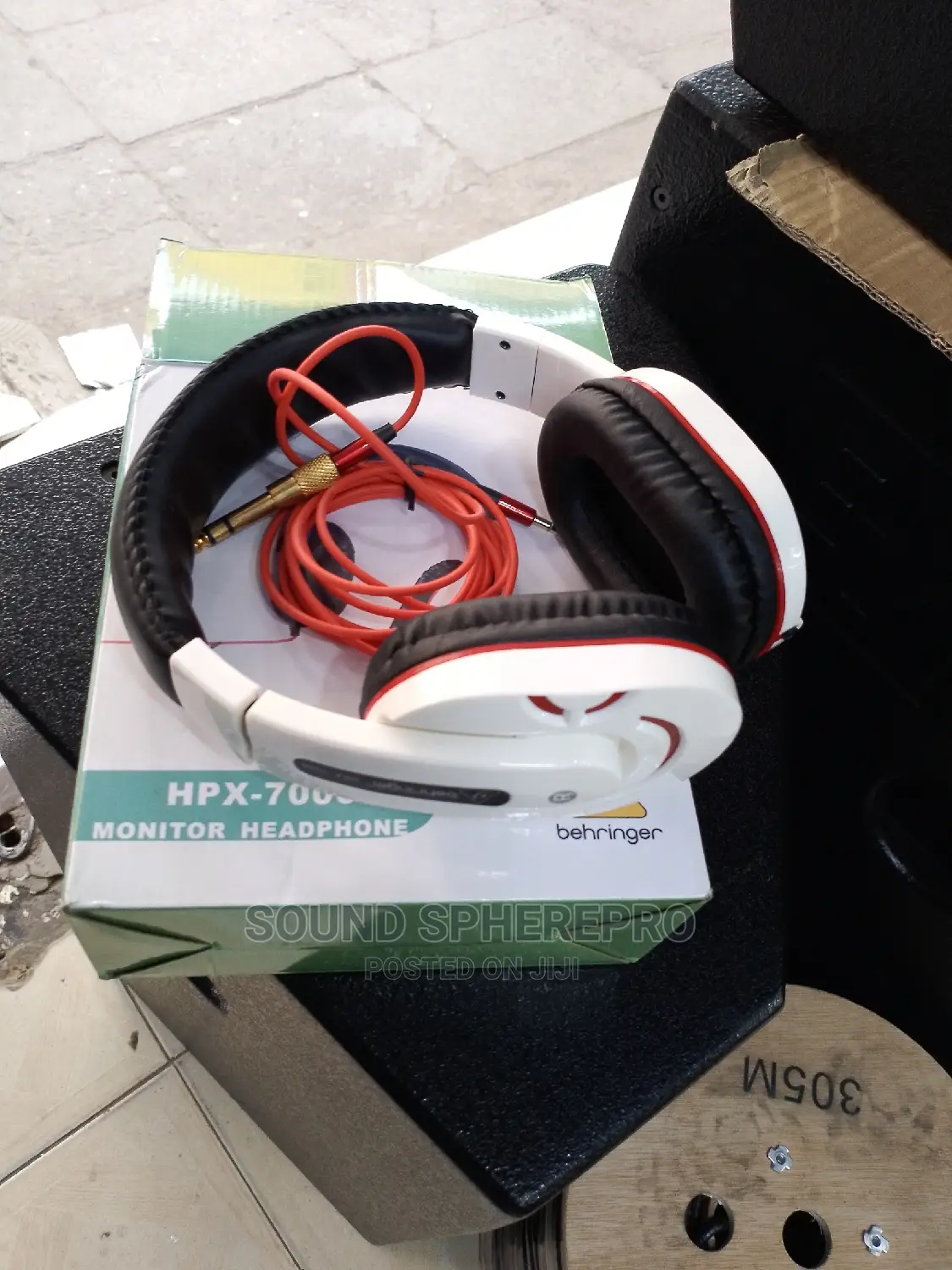Behringer HPX-7000 Headphones