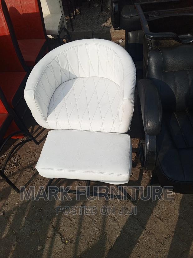 Pedicure Chair - main view