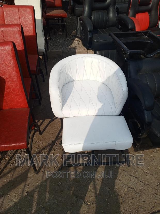 Pedicure Chair - thumbnail 2