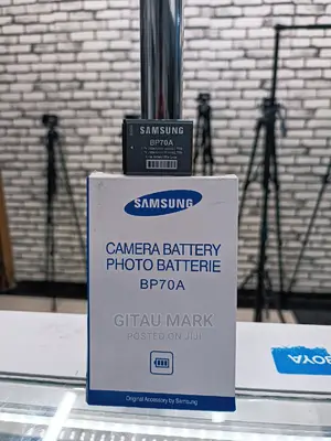 Samsung Bp 70a Battery for Select Samsung Cameras