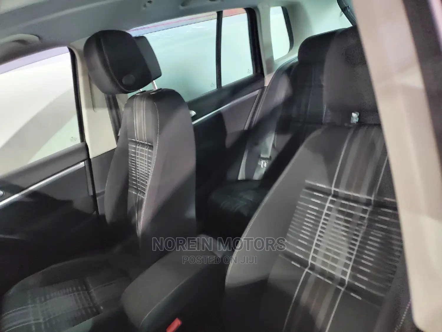 Volkswagen Tiguan 2016 Blue