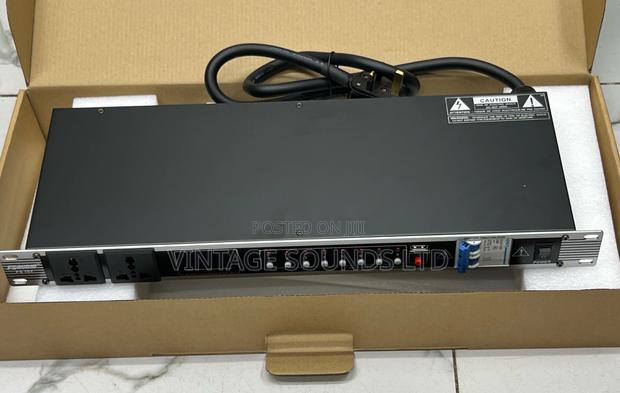 DBX 102 Power Sequencer System/ Power Controller - thumbnail 2