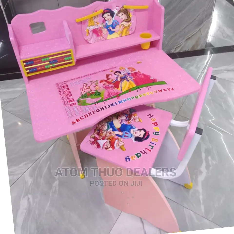 Wooden Study Desk ., 