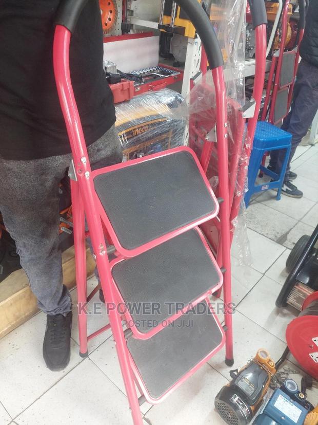 Foldable 3 Step Ladder
