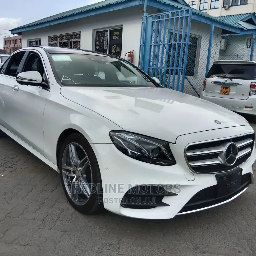 Mercedes-Benz E200 2016 Pearl