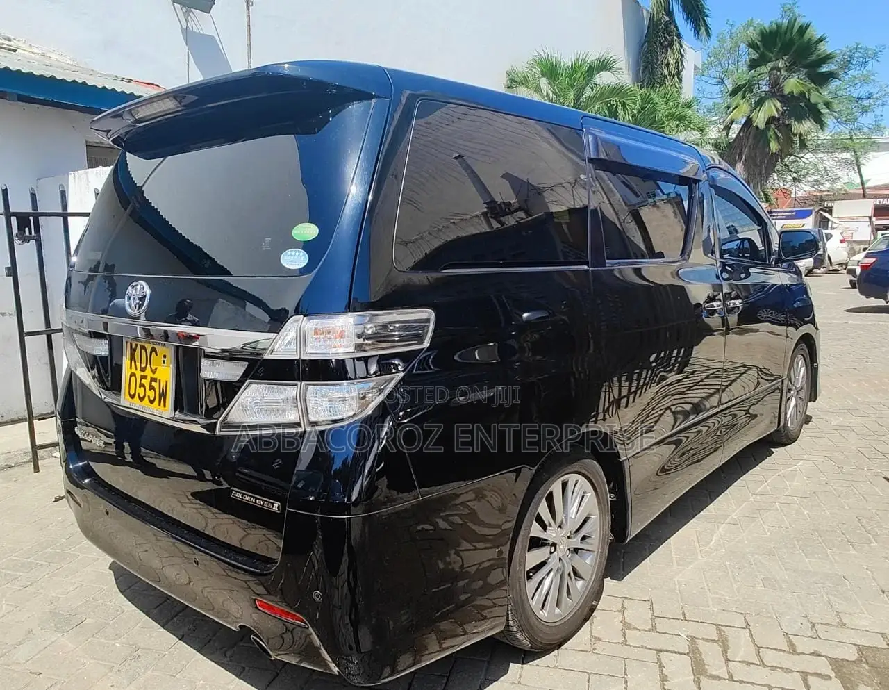 Toyota Vellfire 2014 Black
