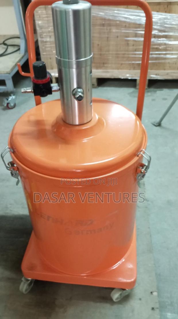 Greasing Bucket Pneumatic 50kg - main view
