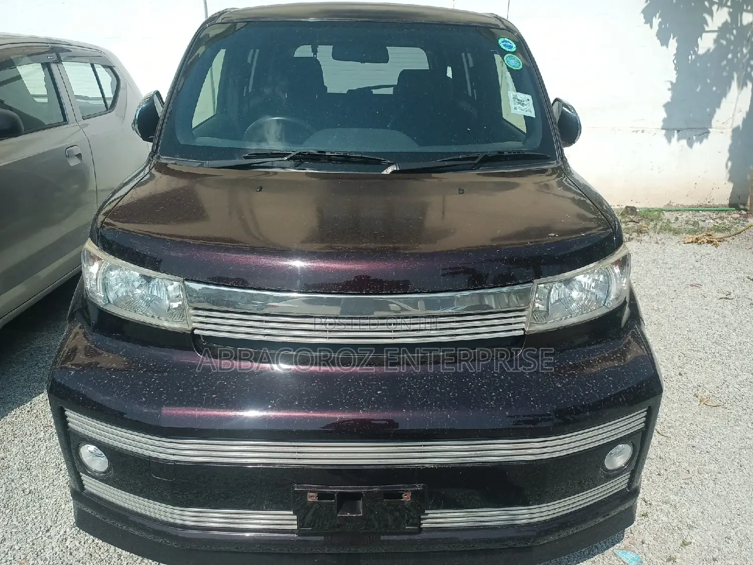 Toyota bB 2016 Purple