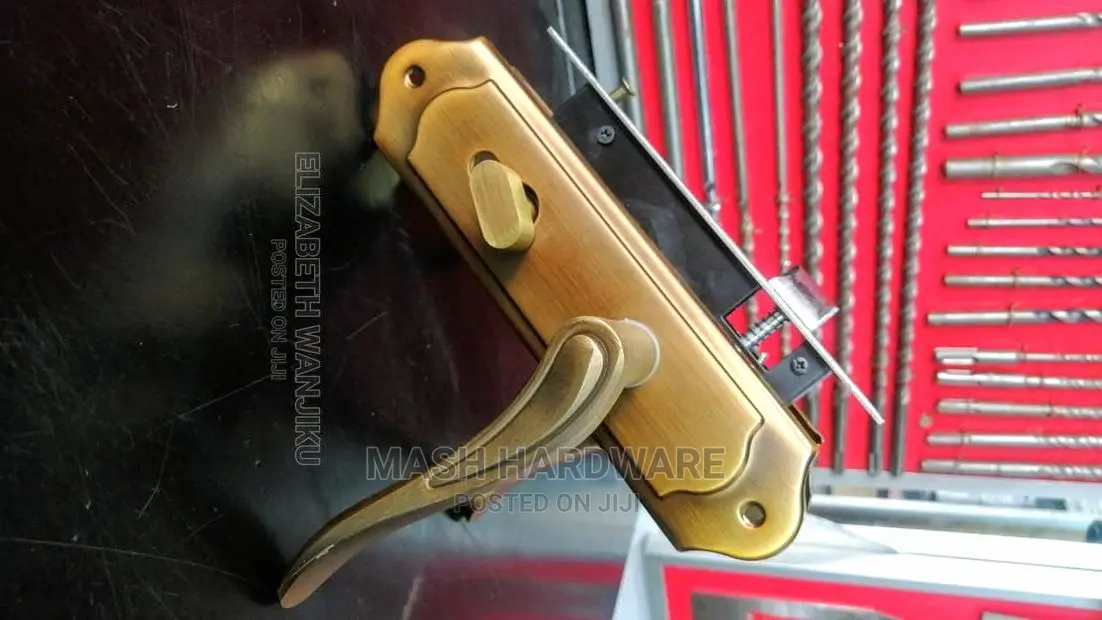 Moment Bathroom Lock