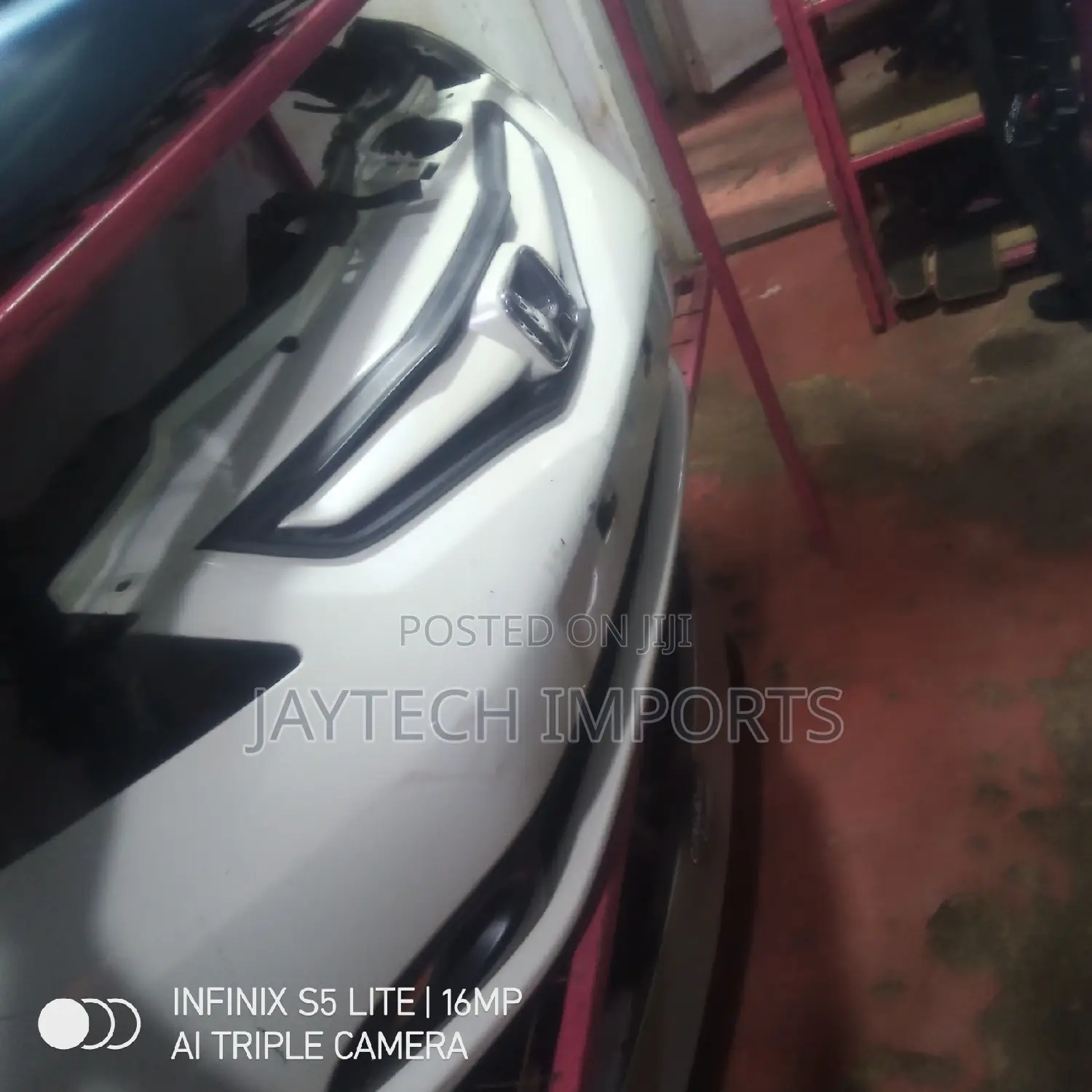 Honda Nosecut 2012