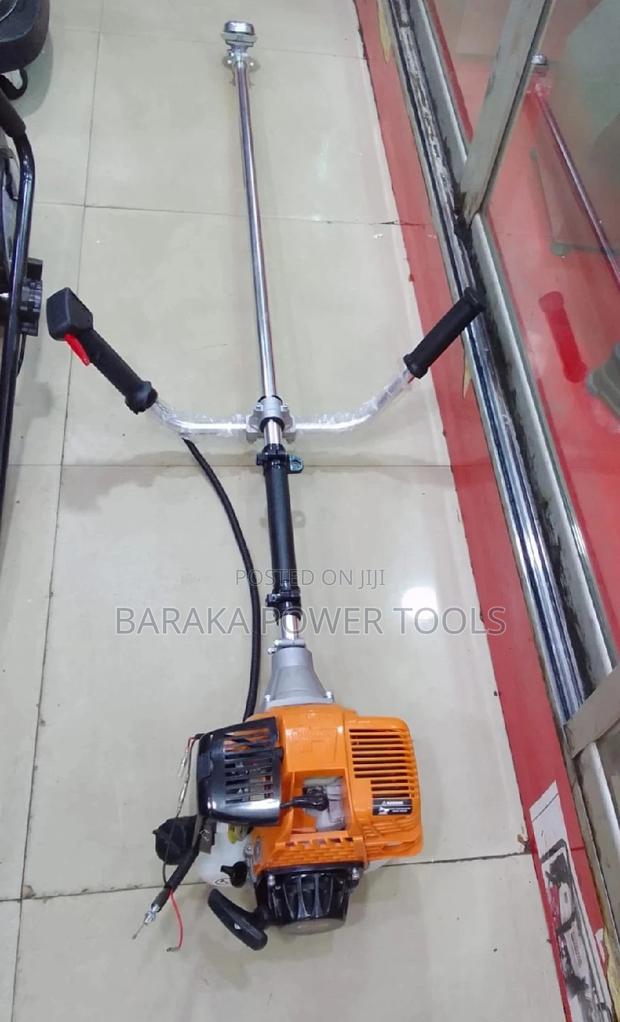 Dera 2stroke Brush Cutter