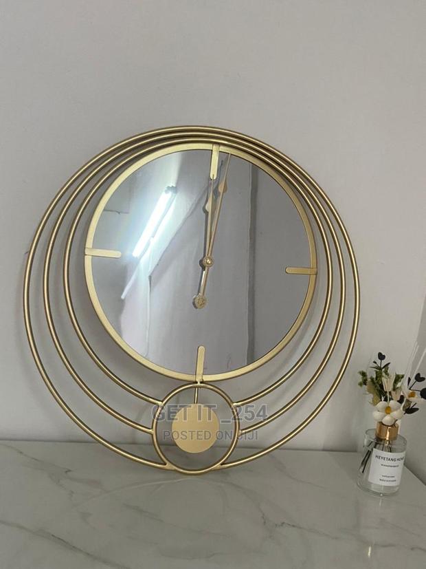 Decorative Tree Circular Mirror Wall Clock