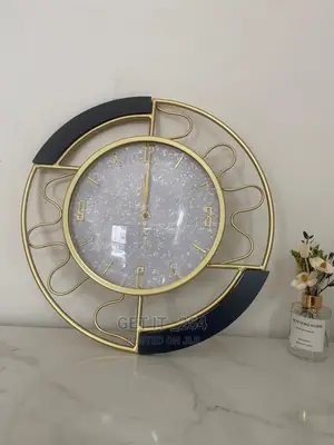 Unique Decor Wall Clock ⏰