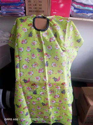Kids Barber Gown Green Cartooned